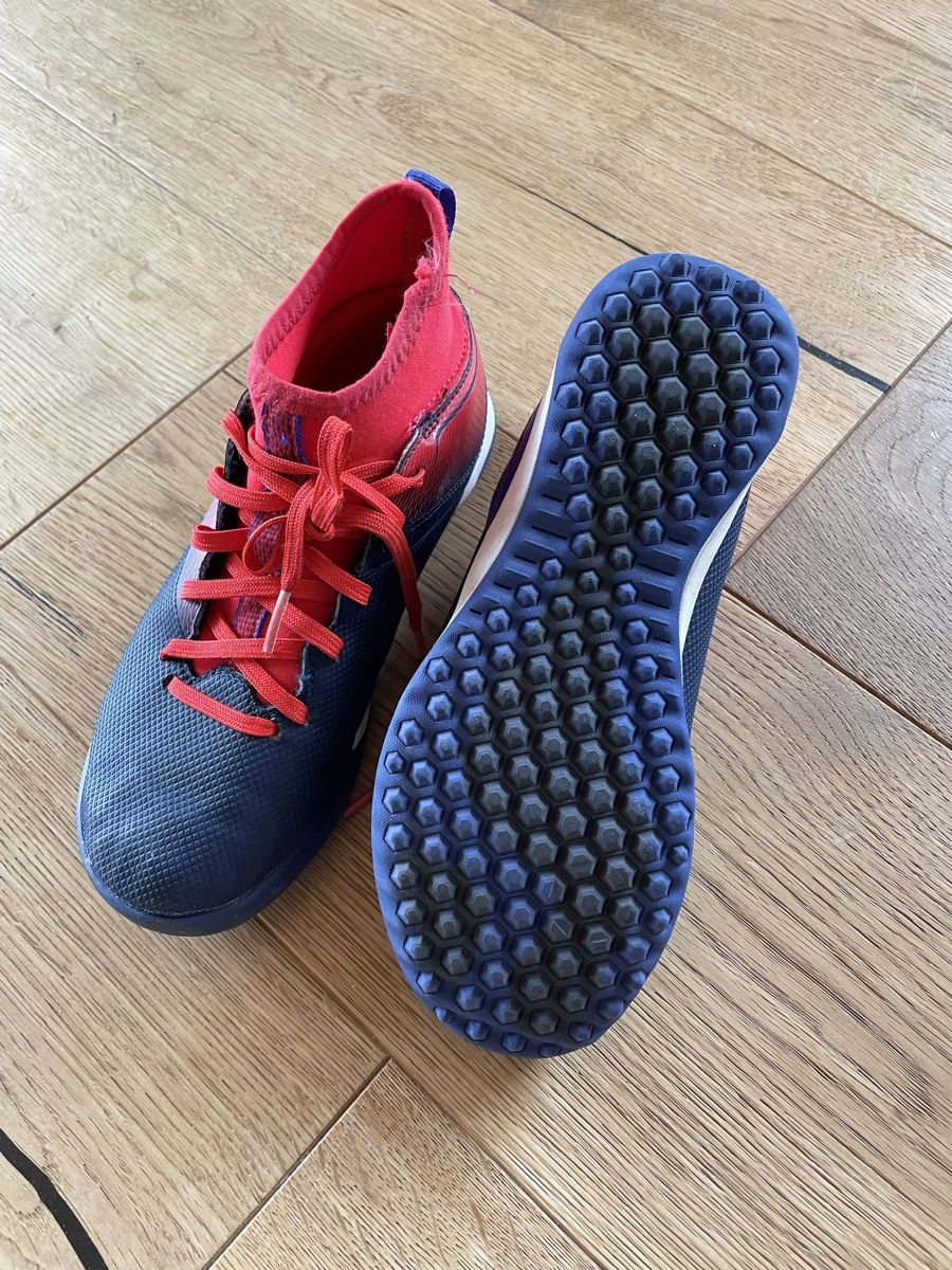Scarpe per ragazzi: Fußballschuhe 31/32 – Usato da Wetzikon ZH venduto da Dubach111 1
