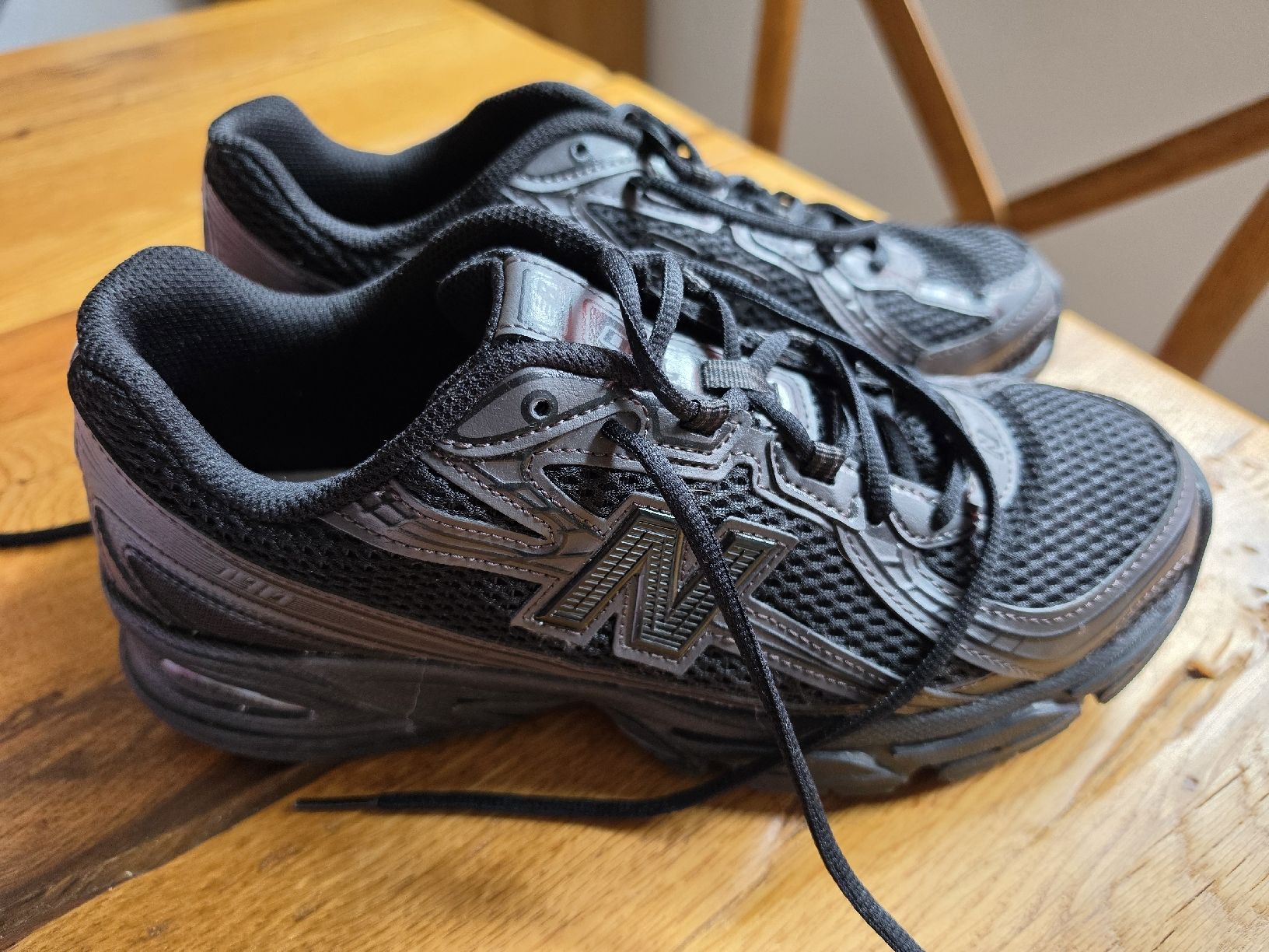New Balance Herrenschuhe: New Balance, schwarz – Neu (gemäss Beschreibung) aus Safenwil von Flaboenel
