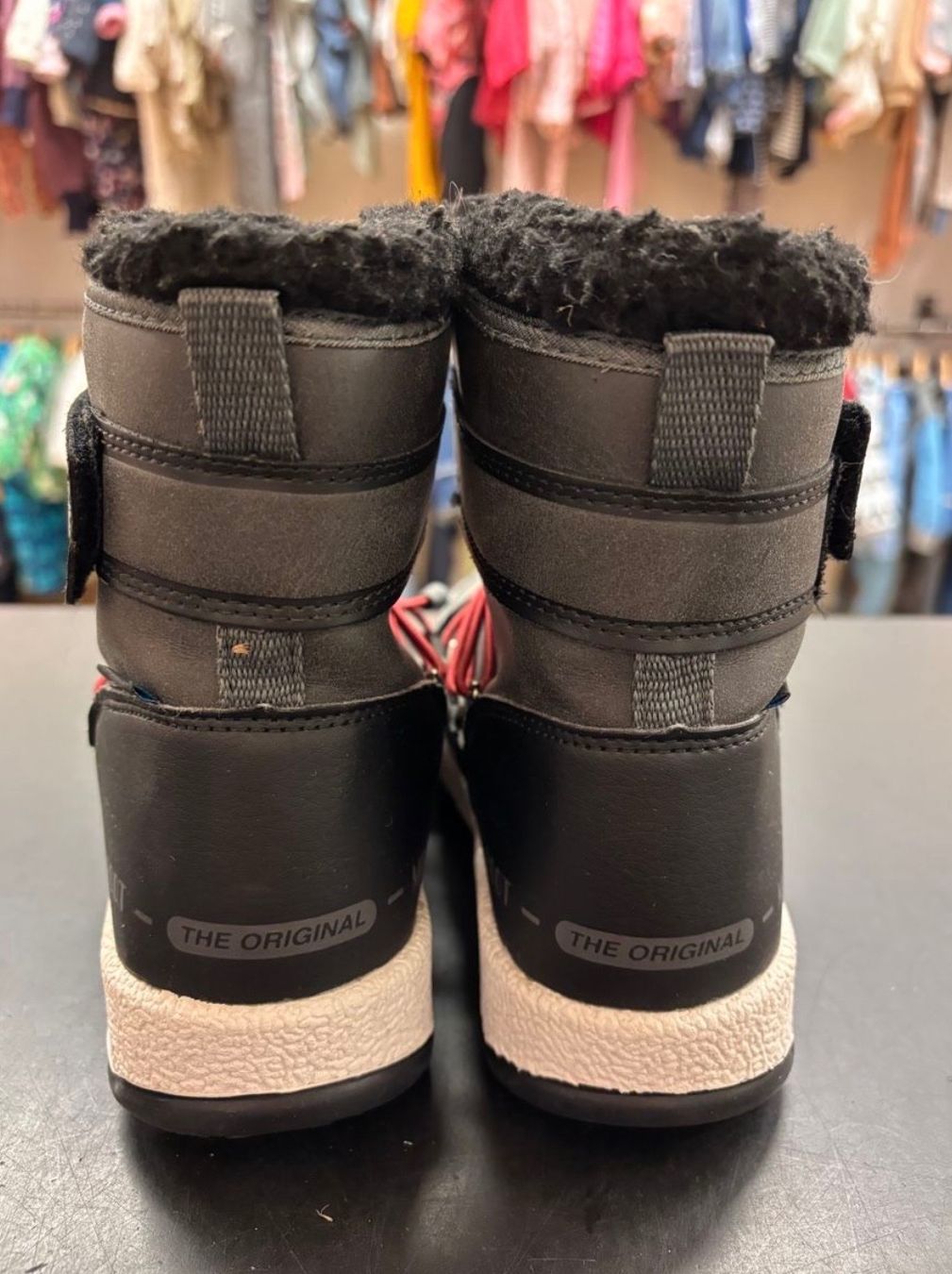 Moon Boot Schuhe für Jungen: Moon Boot Schneestiefel, Grösse 35 – Gebraucht aus Füllinsdorf von Ilnomi 1