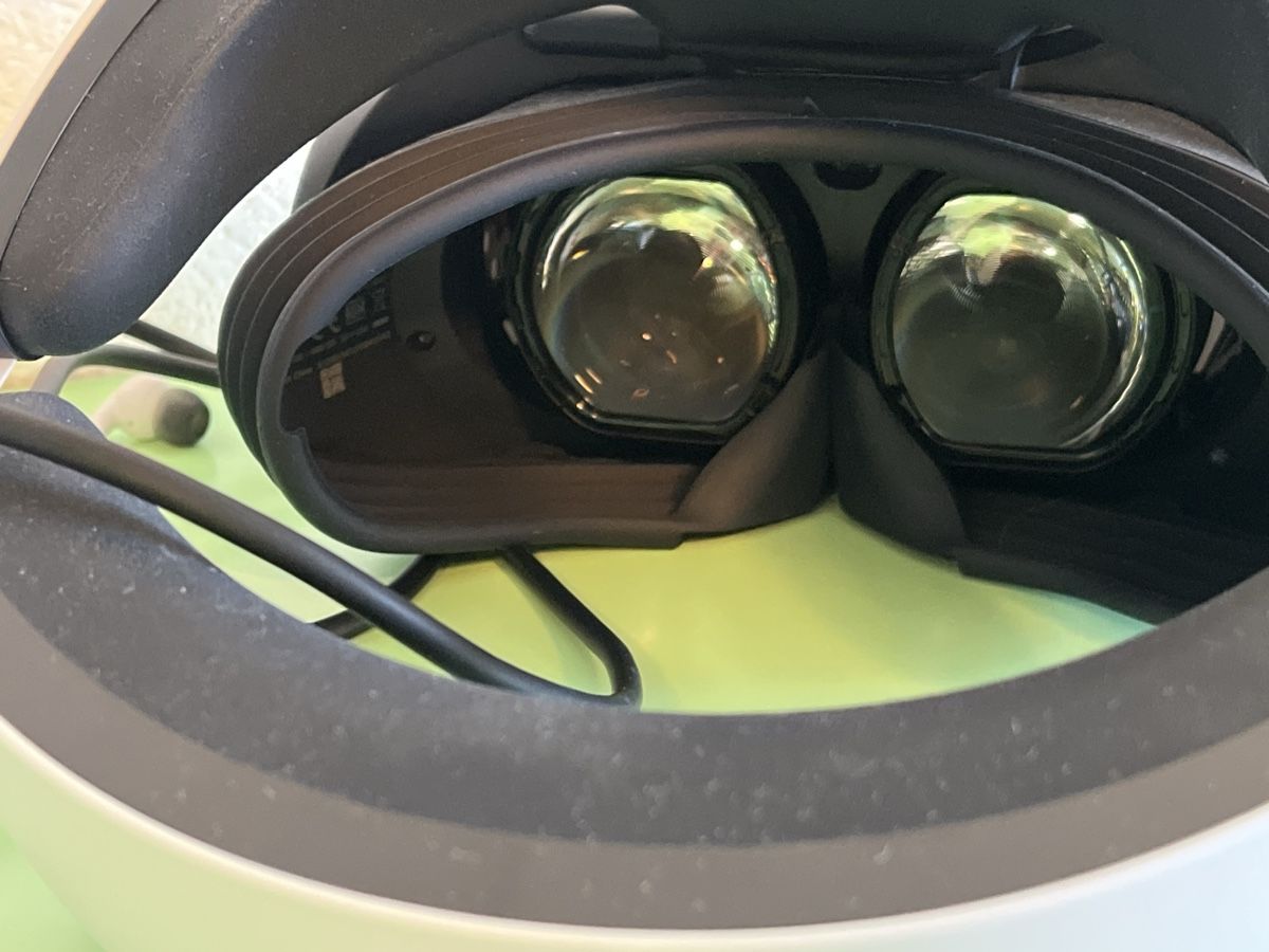 Sony VR Brille: Sony PlayStation VR2 Horizon Bundle code jeu déjà utilisé  – Gebraucht aus Alle von satellite-1608 6