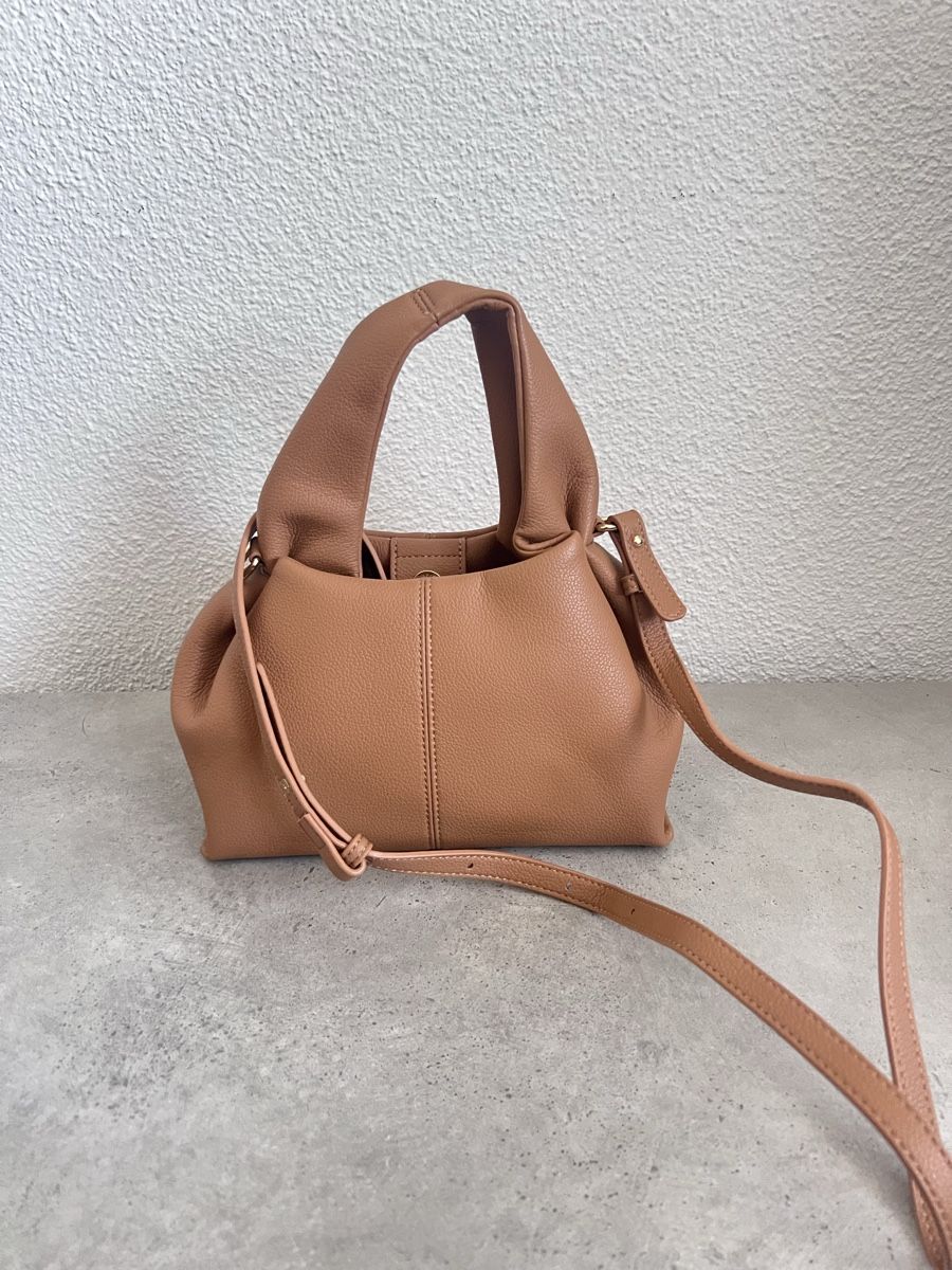 Sacs femmes: Tasche – Neuf (Voir description) à Solothurn par sl_27