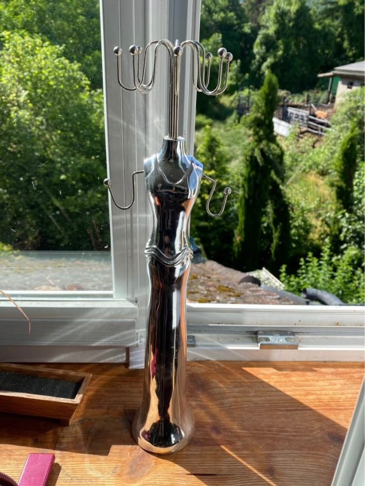 Portagioie: Schmuckständer - porte-bijoux – Usato da Neuchâtel venduto da luciegsr 1