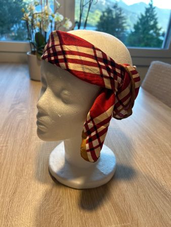 Foulard mit Muster 52 x 50 cm