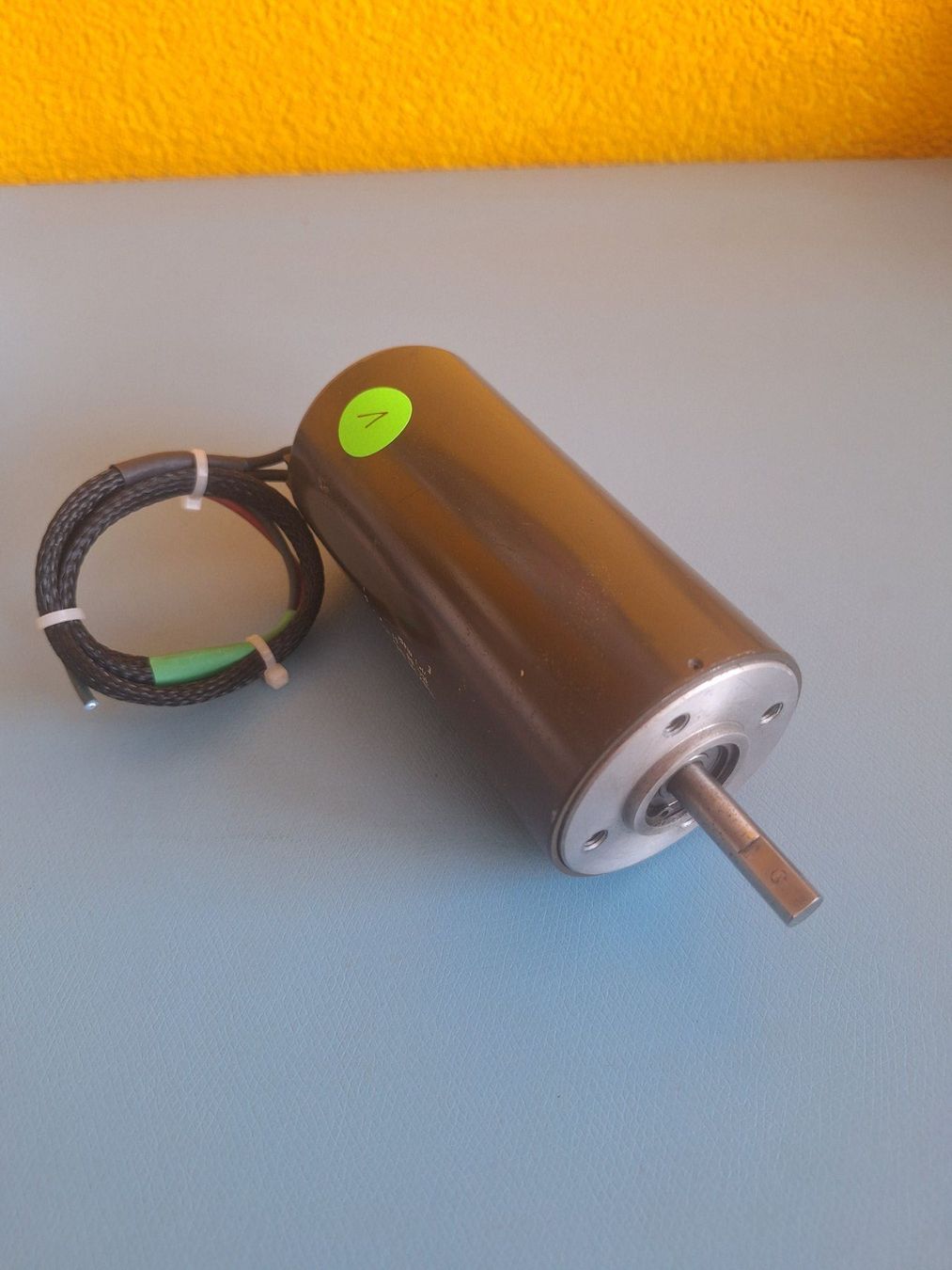 Maxon Motori: Maxon DC Motor 80 Watt / 12 Volt – Usato da Richterswil venduto da mutzli72 1