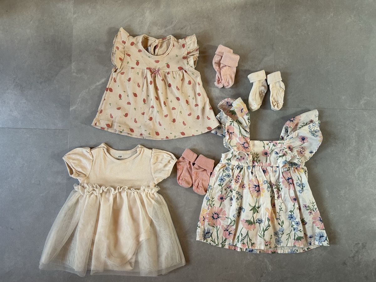 Lotti & Set di vestiti: Babykleider 68 – Nuovo (secondo la descrizione) da Hagenbuch ZH venduto da Rayliz17