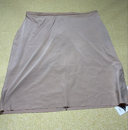 Intimissimi sottogonna in colore nudo satinato-tgS/M,M/L-new