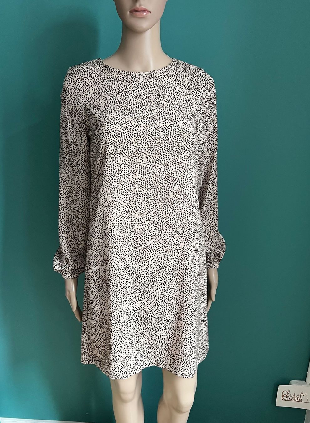 H&M Kleider: gemustertes Kleid 🤎 – Gebraucht aus Zürich von ClosetQueen 5