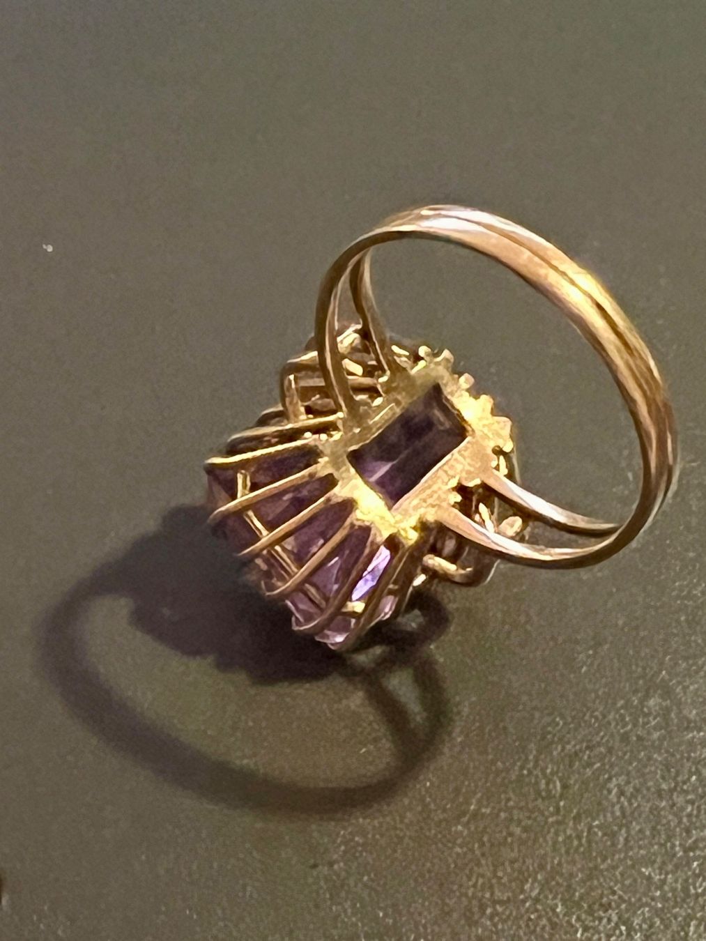 Anelli: Gold-Ring 18 K mit Amethyst – Usato da Chur venduto da Penting1935 5