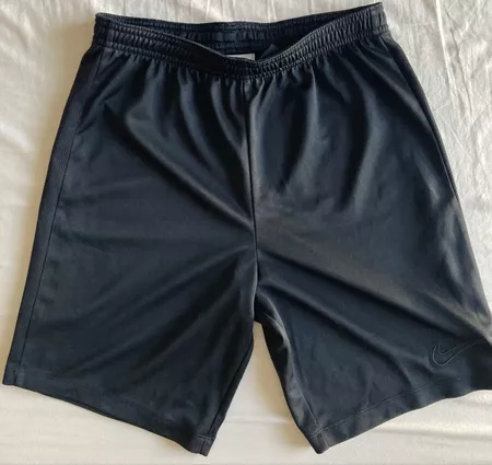 Nike Dri-Fit Shorts schwarz Grösse L guter Zustand