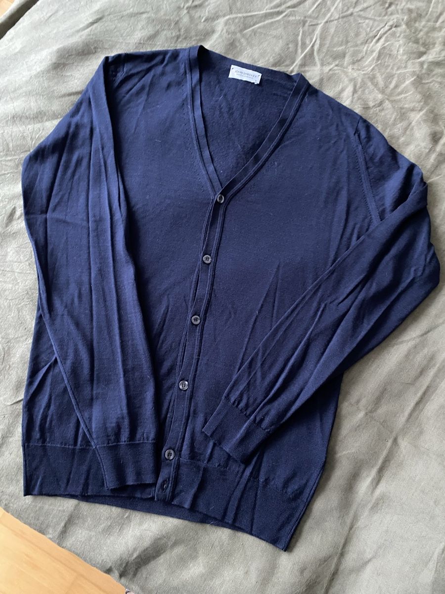 Giacche: Cardigan aus 100% Merinowolle – Nuovo (secondo la descrizione) da Uitikon Waldegg venduto da man_fs5b