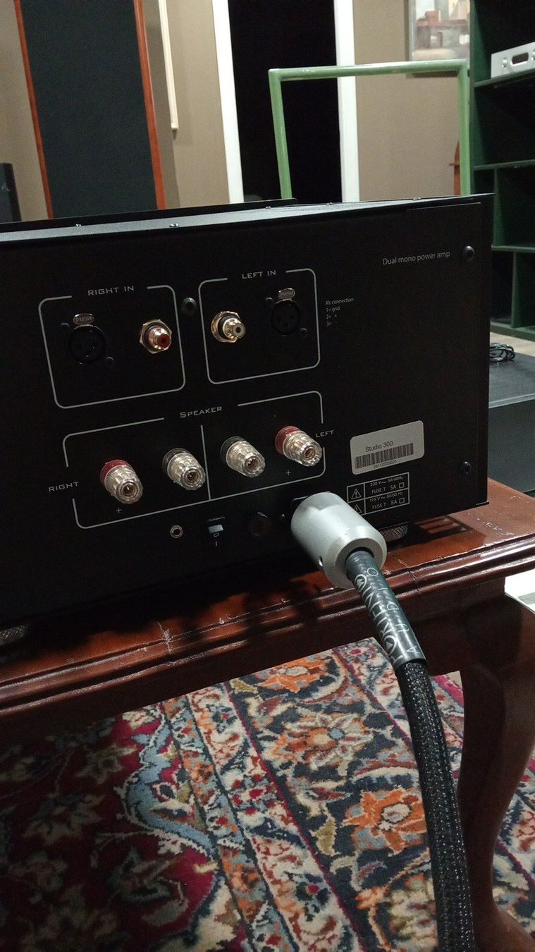 Amplificateurs: Ex Demo EamLab Studio 300 power amplifier - Classes A - AB – Neuf avec emballage d'origine à St-Cergue par per_6cx5 8