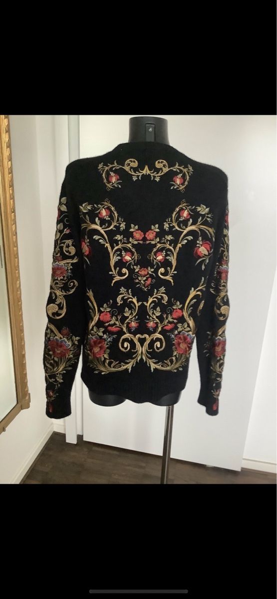 Dolce & Gabbana Pullover & Sweatshirts: Dolce & Gabbana Wunderschönes Cashmere Pullover! – Gebraucht aus Fruthwilen von Mariya13 2