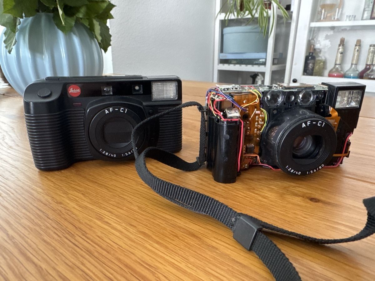 Leica Fotocamera: Leica Af-C1 Ersatzteillager – Usato da Speicher venduto da SelSchny