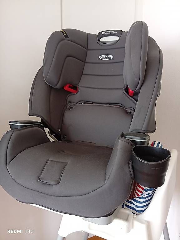 Auto-Kindersitze: Siège auto – Gebraucht aus Ecublens VD von Sedbou