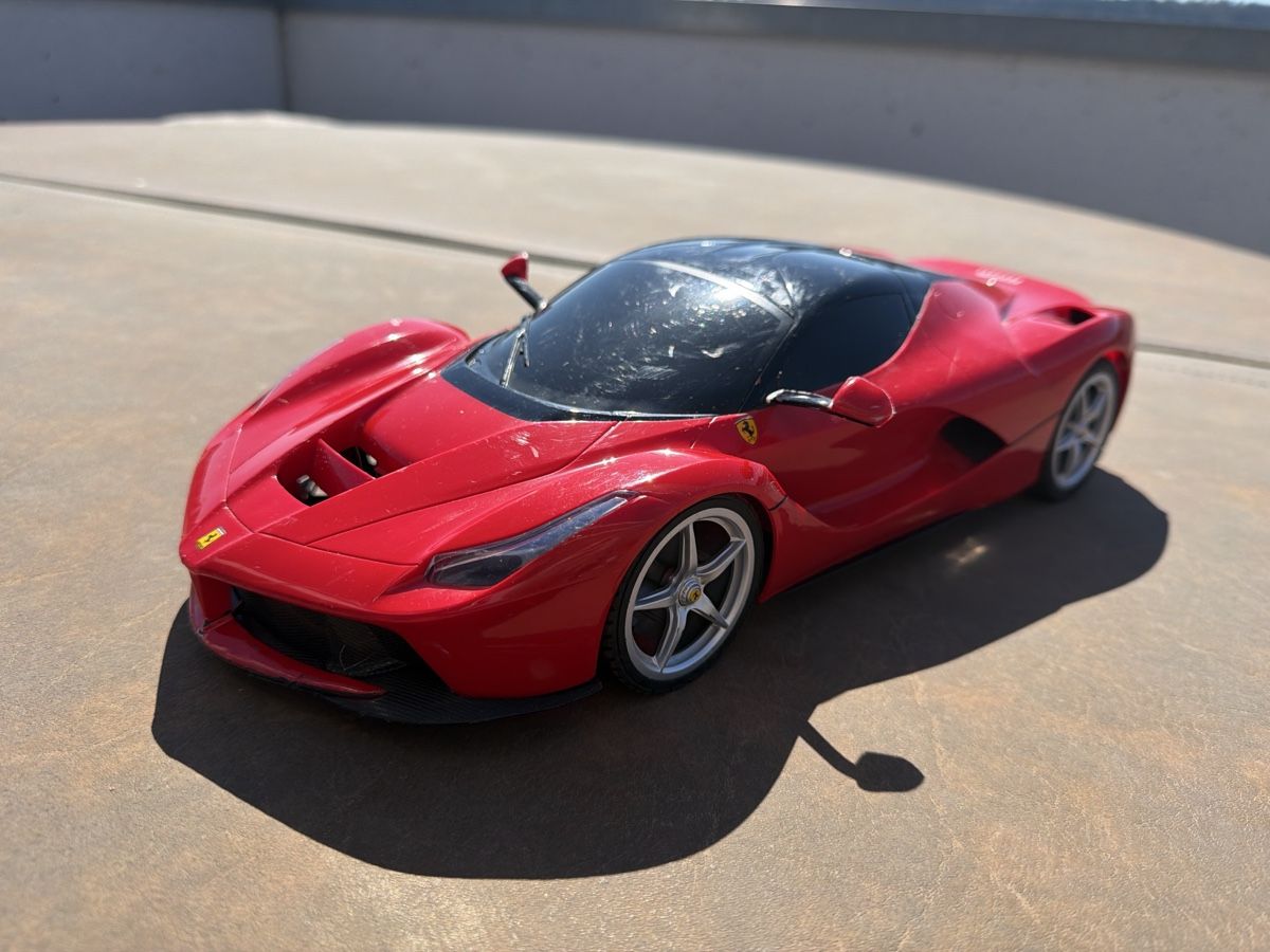 Modellautos: Ferrari La Ferrari - 38cm lang – Gebraucht aus Wolfwil von Rolex1
