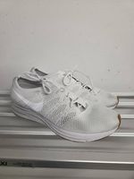 Nike Flyknit Trainer Weiß Gum Grösse 42