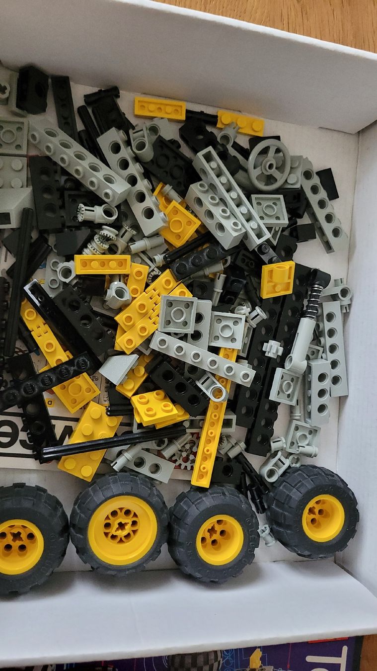 Lego Kit di costruzioni: Lego Technik 8816 – Usato da Lyss venduto da Infinia 2