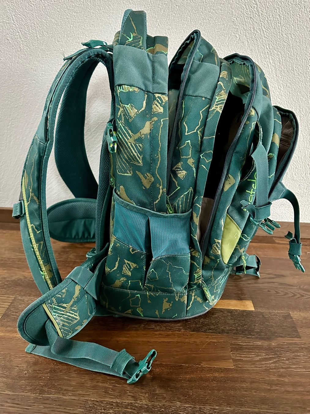 Satch Zaini: Satch Pack Schulrucksack – Usato da Hergiswil NW venduto da Klimsen 4