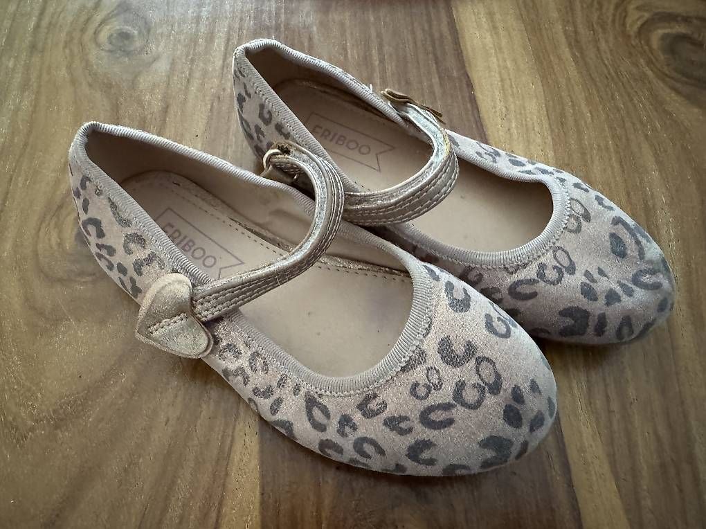 Scarpe per ragazze: FRIBOO Ballerina Gr. 29 beige gemustert TOP – Usato da Münsingen venduto da Minimalisten 1