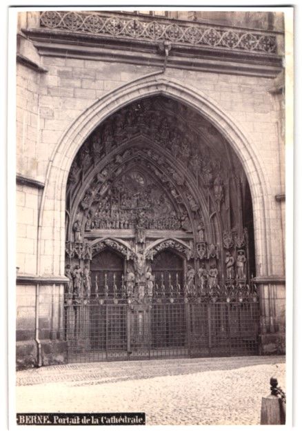 Fotografie &  Plakate: Fotografie Bern, Portrait de la Cathedra – Gebraucht aus Berlin von bartko-reher