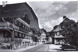 GROSSHÖCHSTETTEN, la grande rue