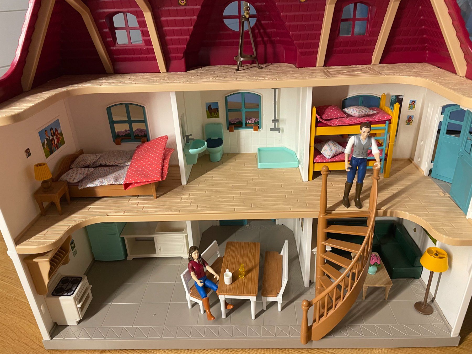 Schleich Giocattoli: Schleich Wohnhaus mit Pferdestall – Usato da Steffisburg venduto da fin_s98j 3