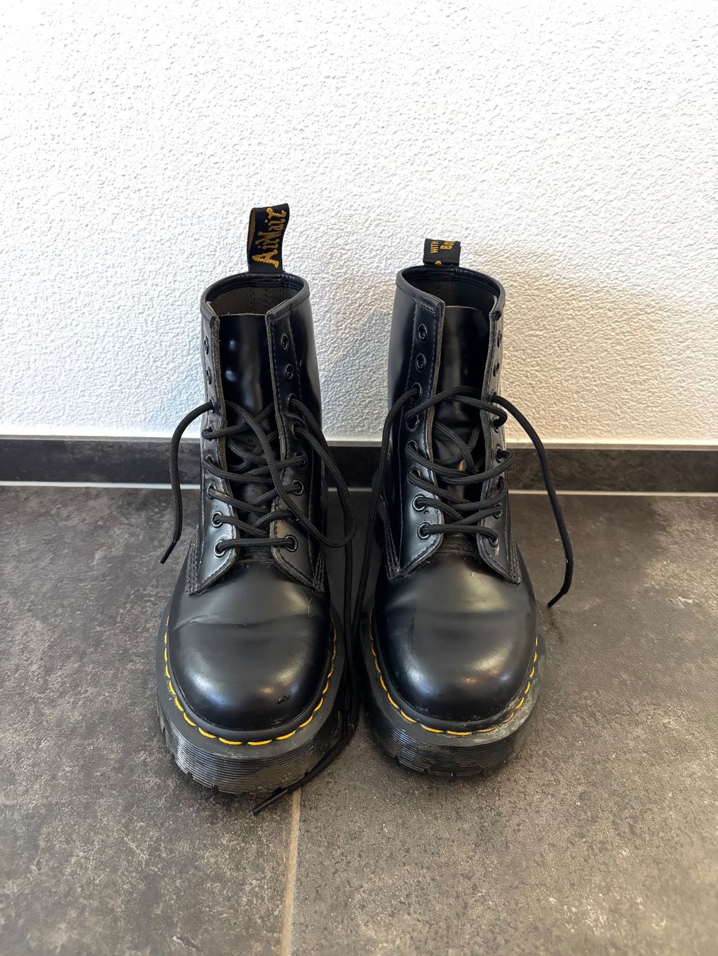Dr. Martens Chaussures hommes: Dr. Martens – D'occasion à Kriessern par Olifribi