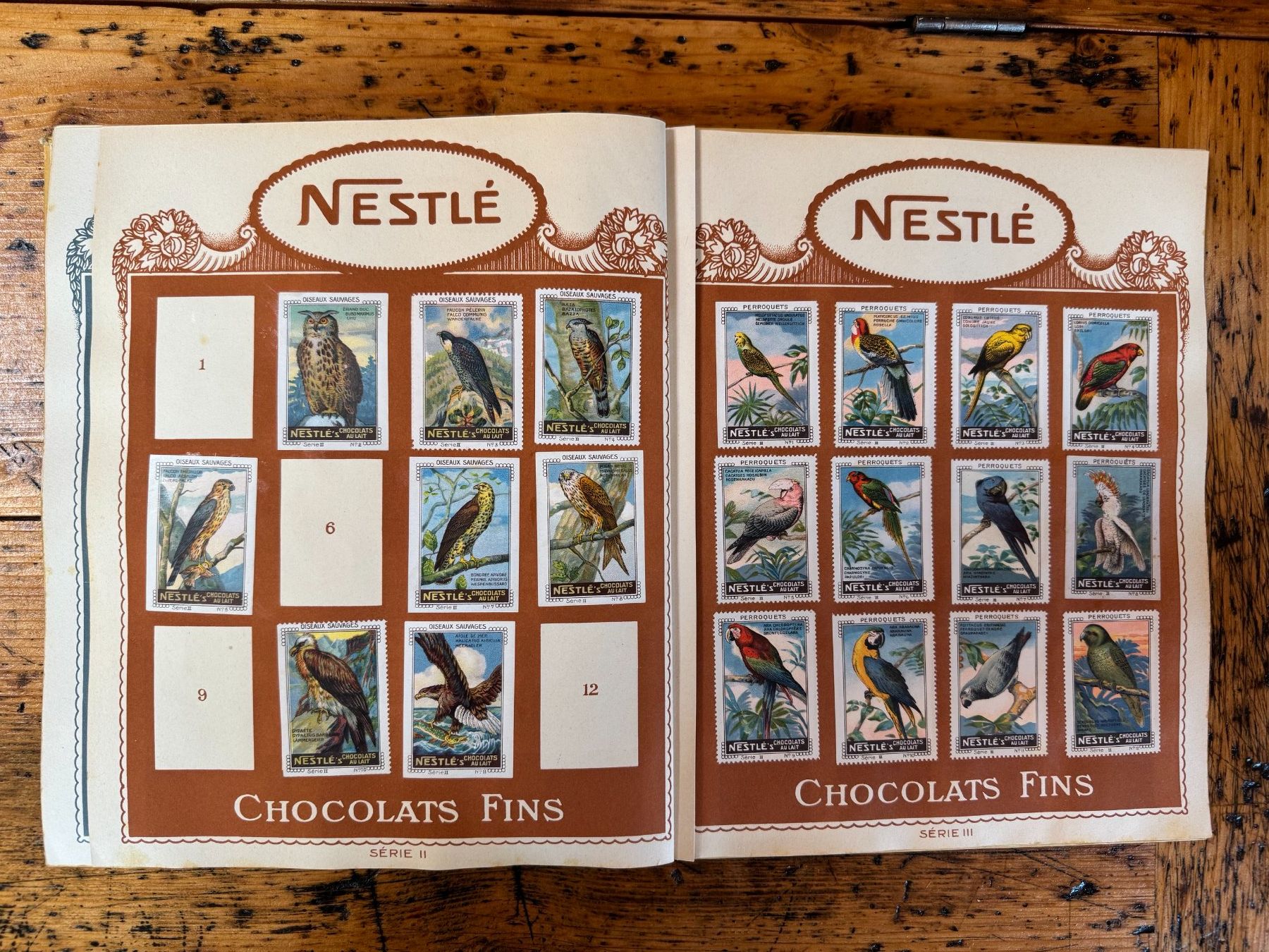 Alben: Album timbres. – Gebraucht aus Yvorne von Donom 5