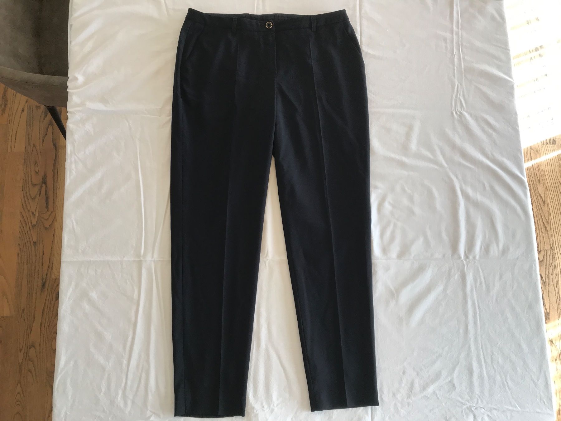 Madeleine Pantalons: Anzugshose Madeleine – D'occasion à Marthalen par Chuegi1