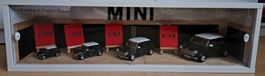 Original Vitrine mit 4x Mini Bburago
