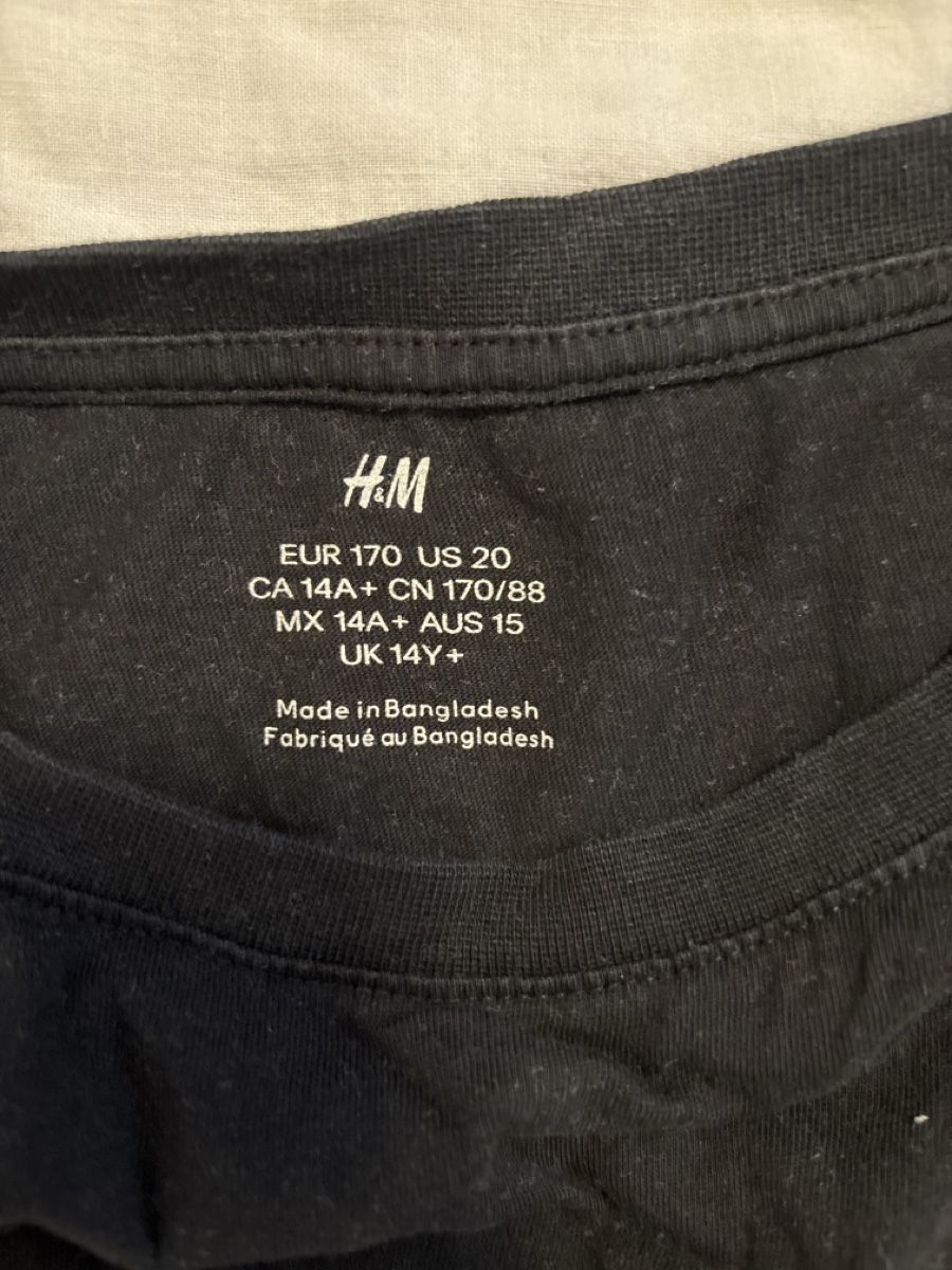 H&M T-Shirts: T-Shirt Grösse 170 – Gebraucht aus Münchenstein von FlavioDe 2