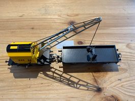 Märklin: Kranwagen mit Beiwagen