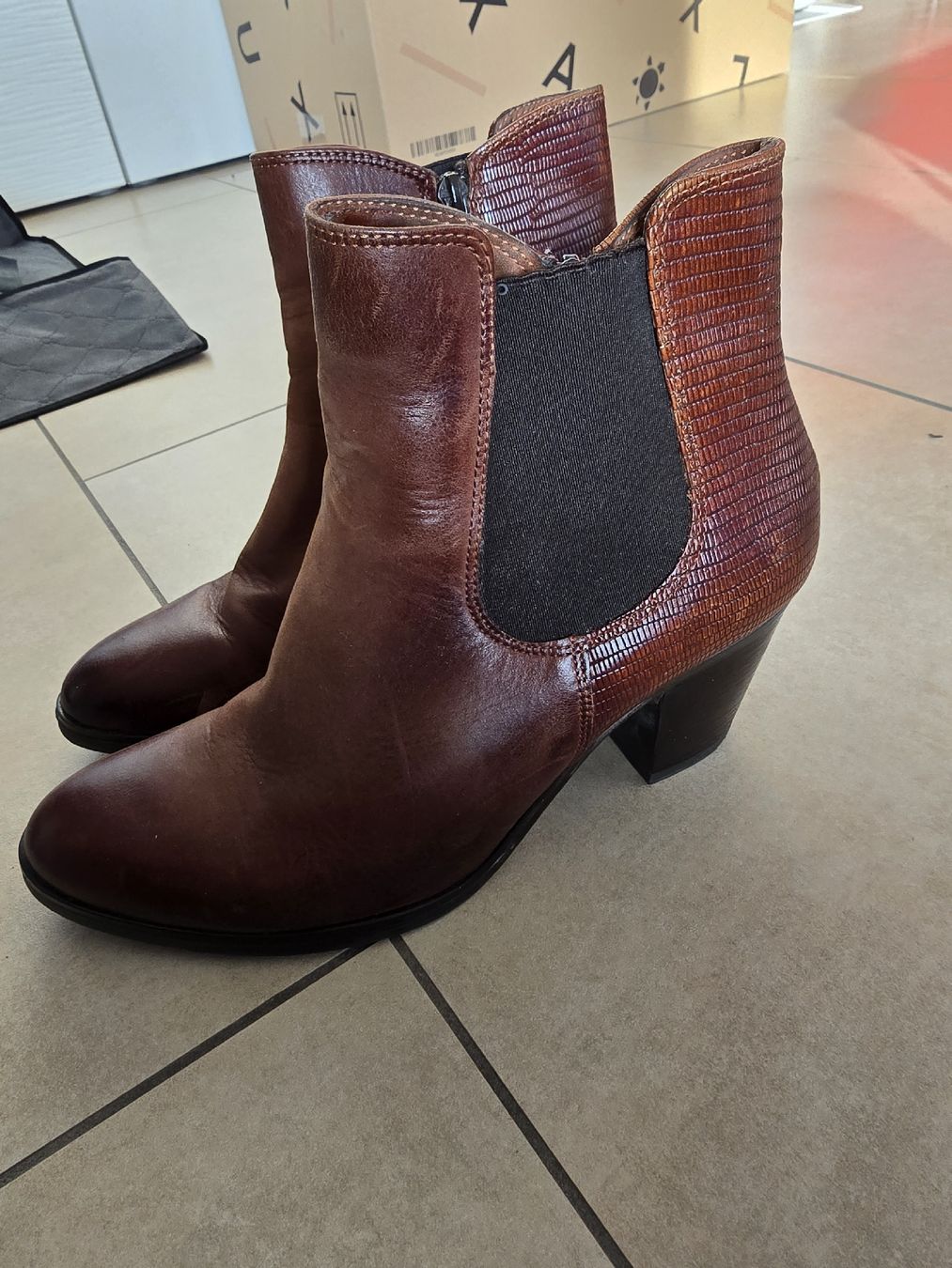 Scarpe da donna: Stiefeletten - Grösse 40 – Nuovo (secondo la descrizione) da Rickenbach b. Wil venduto da VeryLovelyThings 1