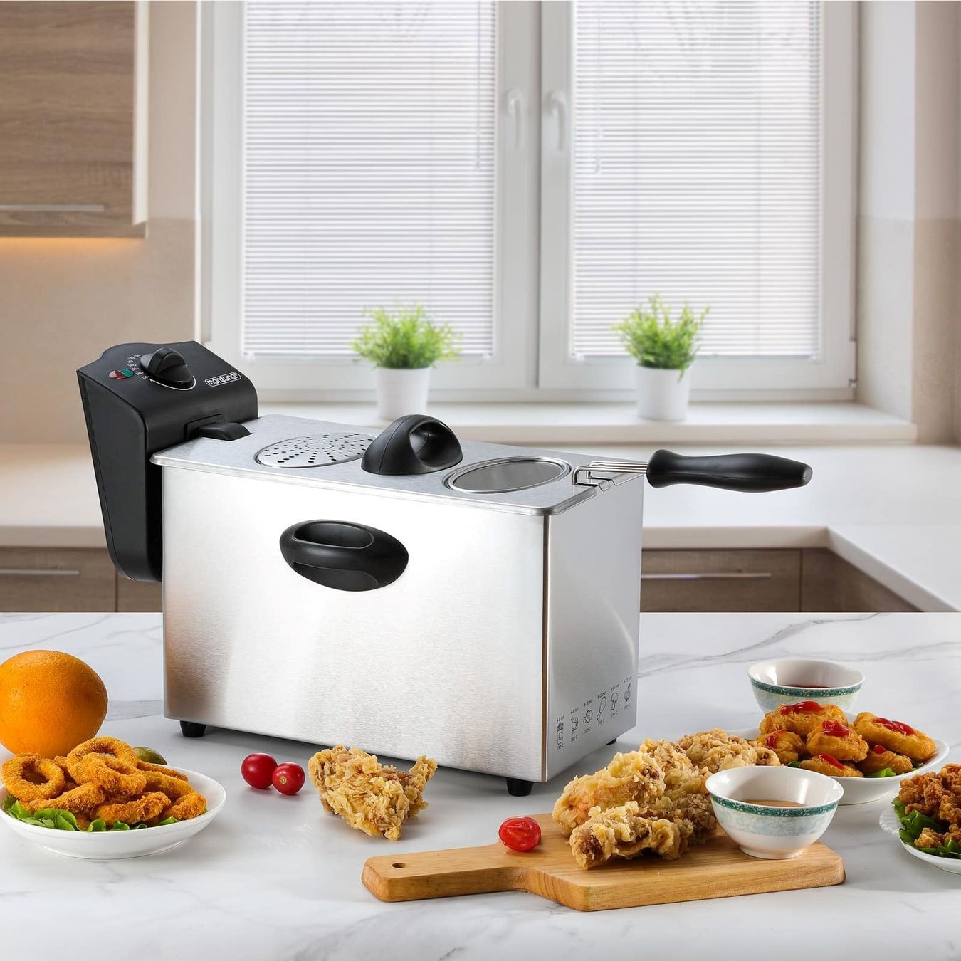 Elettrodomestici da cucina: Elektrische Fritteuse 4L 2.000W – Nuovo e nell'imballaggio originale da Winterthur venduto da aredo 1