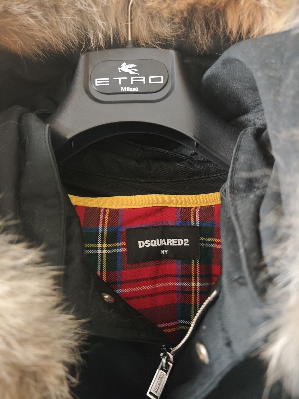 Dsquared2 Giacche: DSQUARED Winterjacke mit abnehmbarem Pelz – Usato da Erlenbach ZH venduto da nlh 1