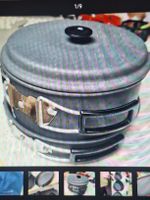 Batterie de cuisine de camping compacte. 