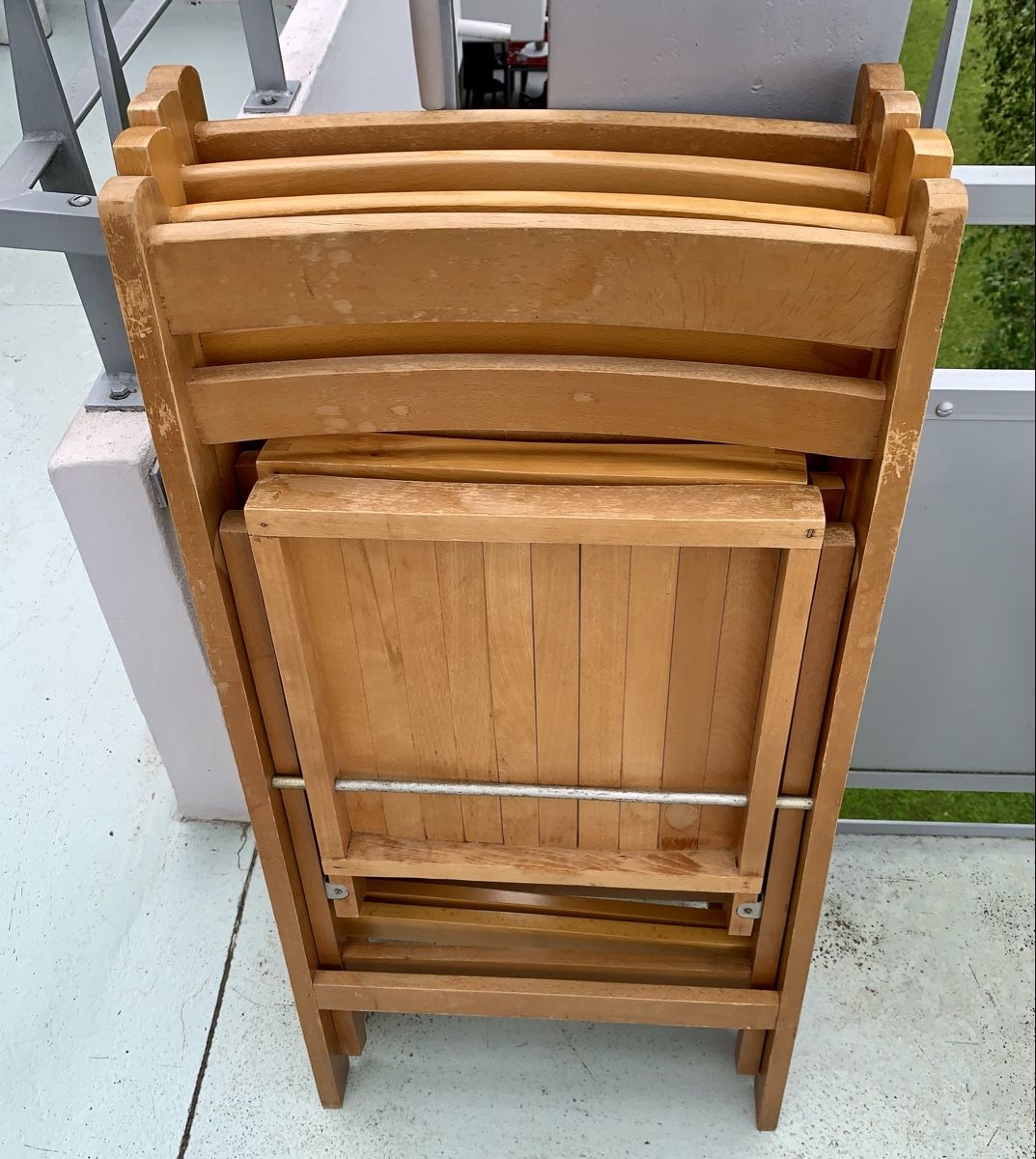 Sedie: (4) Holz-Klappstühle – Usato da Obfelden venduto da montes50 3