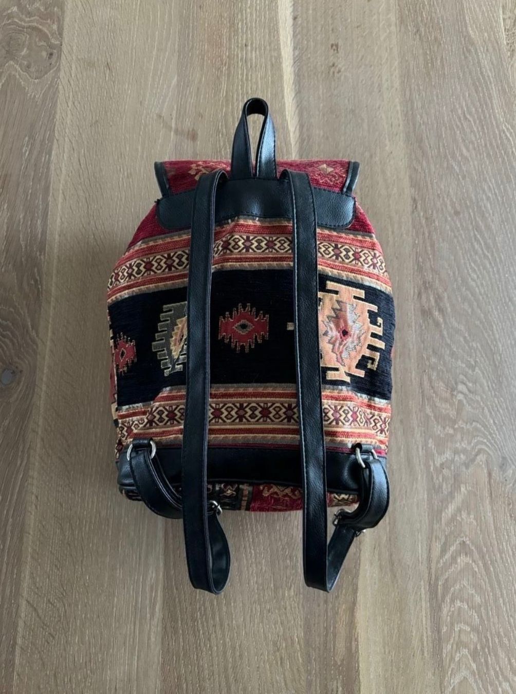 Zaini: Rucksack mit Ethno-Muster – Usato da Kloten venduto da Narenjina 2