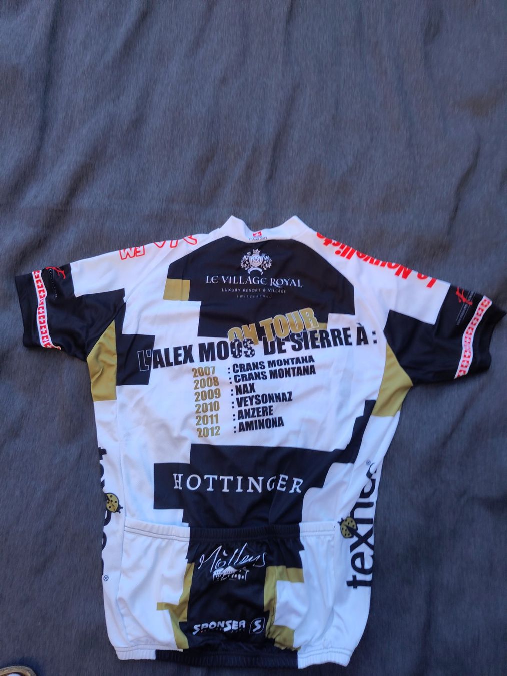 Canottiere & Pantaloni: Veloleibchen – Usato da Wil SG venduto da schnippo2018 1