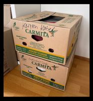 26 Bananenkartons, Umzugskisten