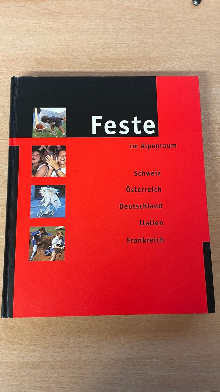 Libri: Feste im Alpenraum – Usato da Glattfelden venduto da cybermaxx