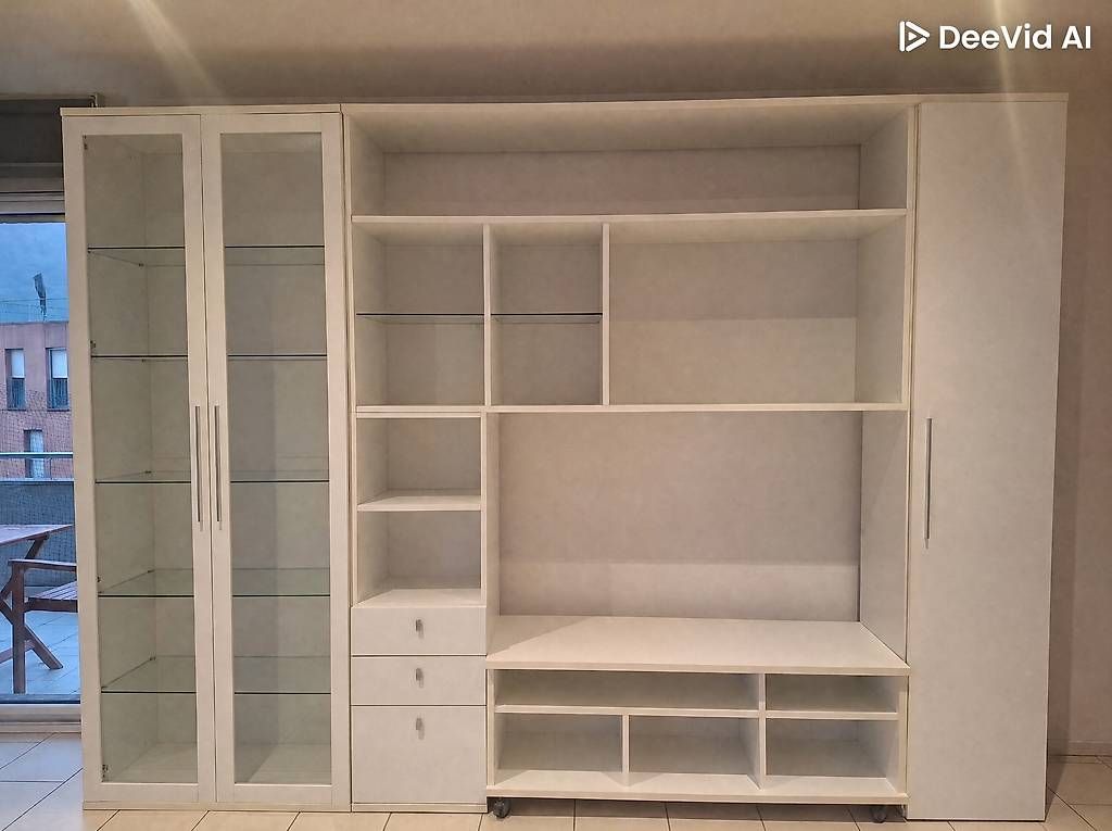 Mobili TV: Vendo mobile salotto + TV – Usato da Agno venduto da Khiria_84