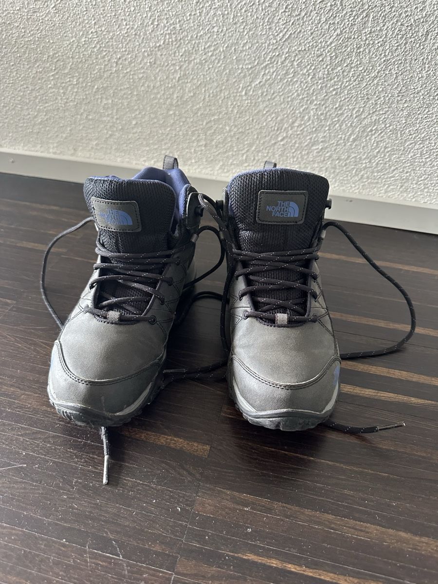 North Face Scarpe da donna: Wanderschuhe  – Usato da Zürich venduto da aly_ai7