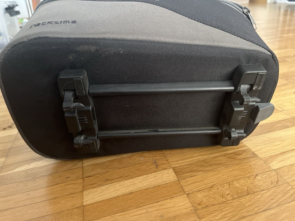 Borse: Racktime bicycle bag grey like new condition – Usato da Winterthur venduto da ama_cz7g 1