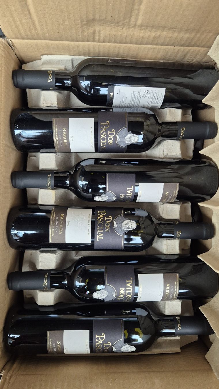 Vino: Rote Wein Don Pascuale ca100 Flache – Usato da Rämismühle venduto da beni0010