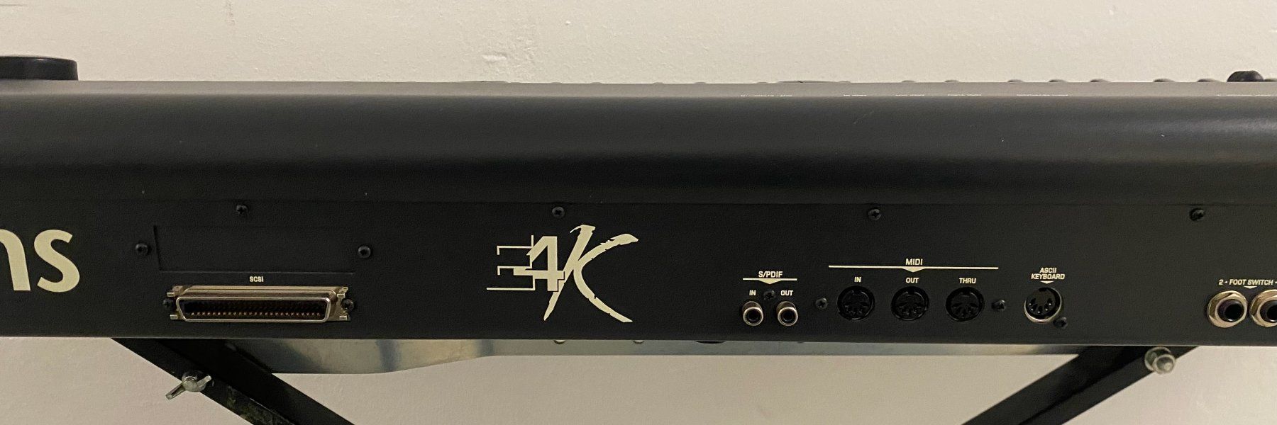 Strumenti musicali: EMU TURBO E4K absolute Rarität – Usato da Dietikon venduto da Ilsru 4