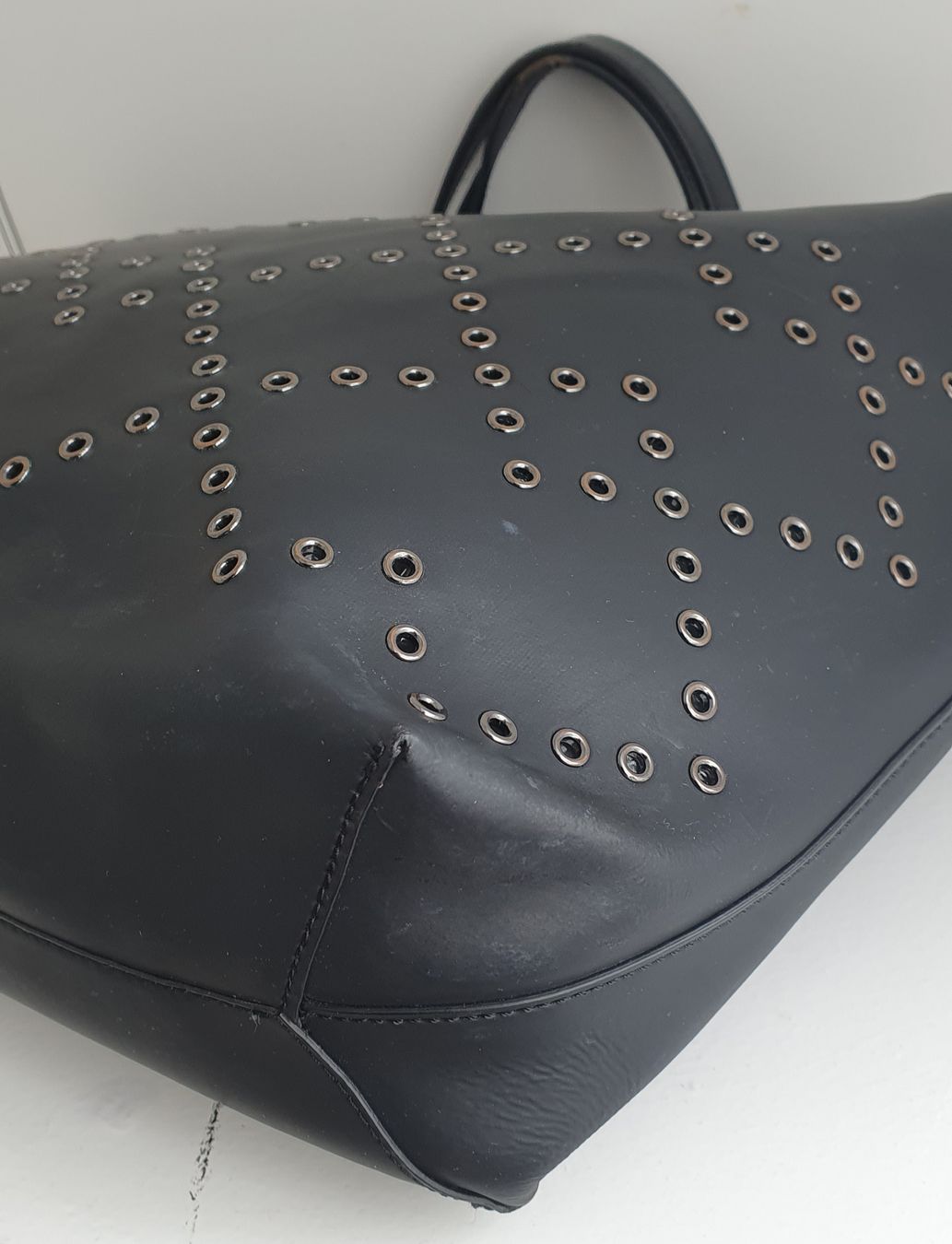 Marc Jacobs Borse da donna: Marc Jacobs Henkel/Schulterrtasche Leder Schwarz – Usato da Niederteufen venduto da Mira_72 5