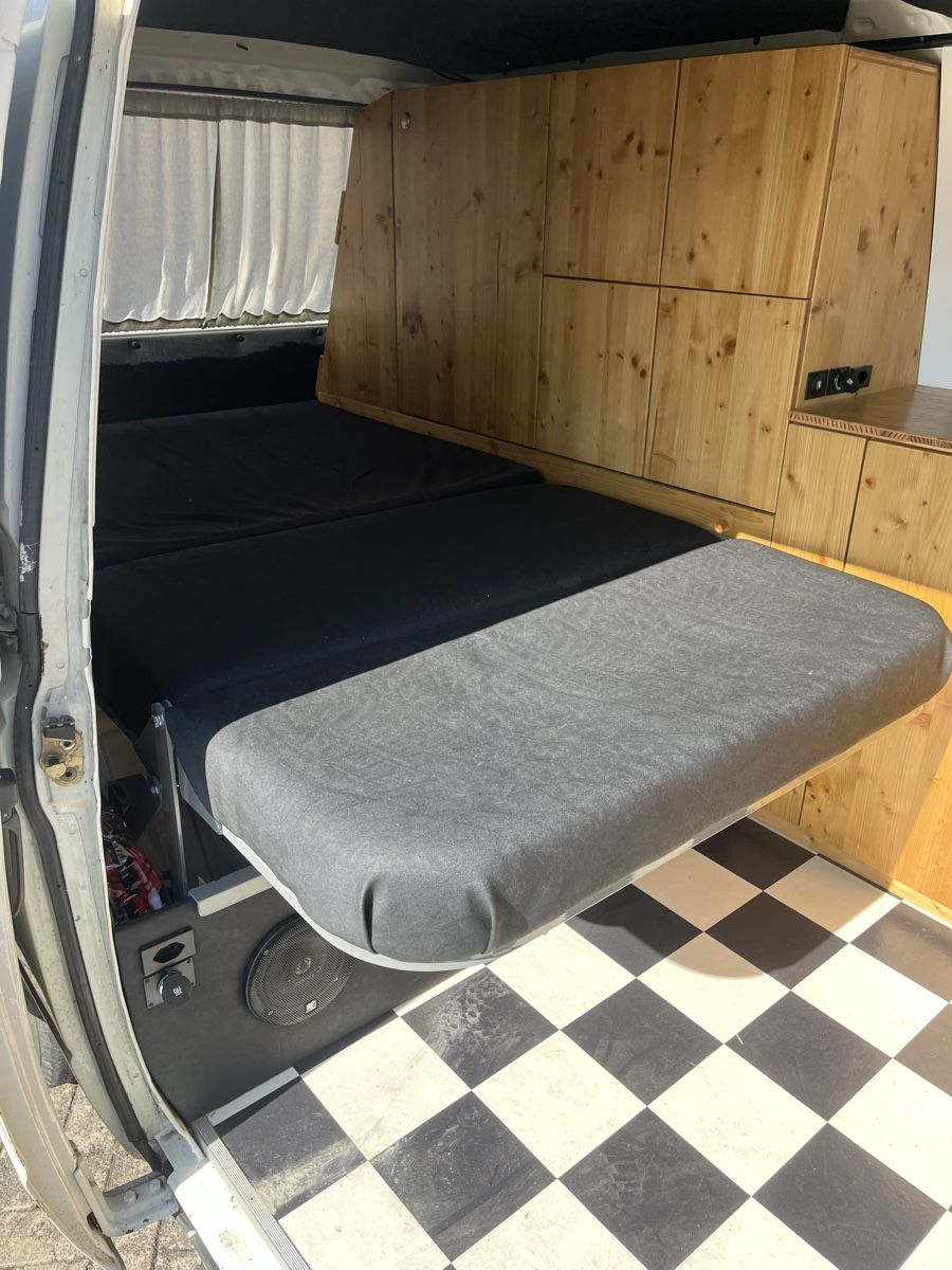 VW Autos: VW Bus T3 – D'occasion à Rechthalten par oberin 6