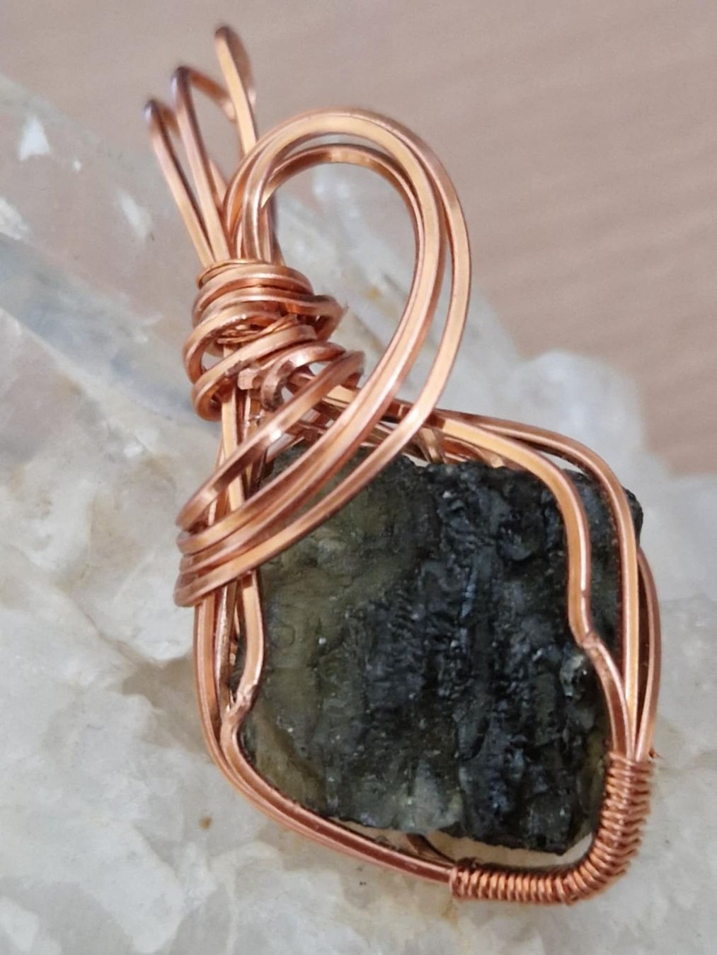 Pietre preziose: Pendentif MOLDAVITE. Lithothérapie – Nuovo (secondo la descrizione) da SAXON venduto da Mariposita1428