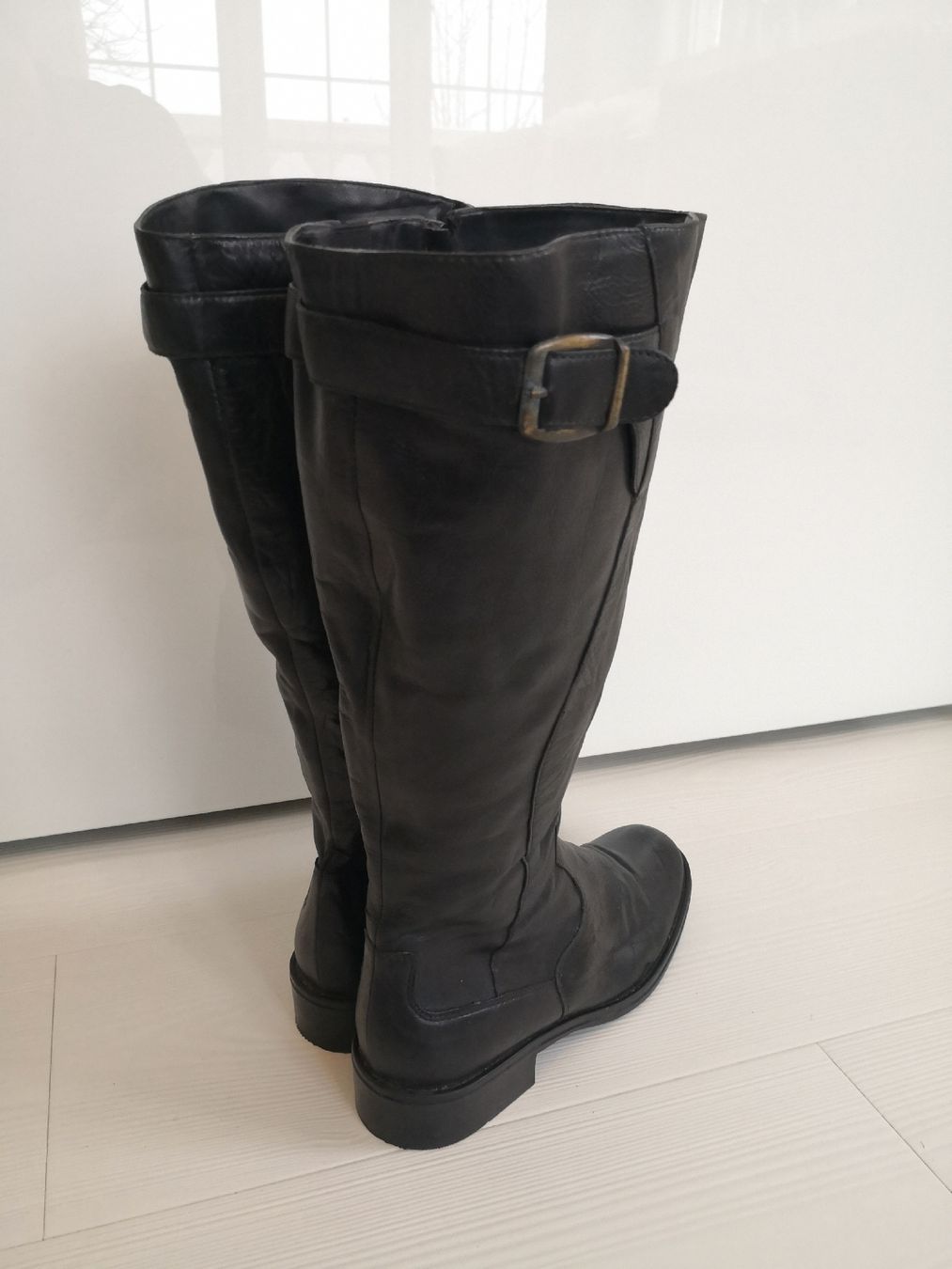 Scarpe da donna: 🤩PASITO LEDER-STIEFEL, SCHWARZ – Usato da Olten venduto da Naja-Twins-Twins 4